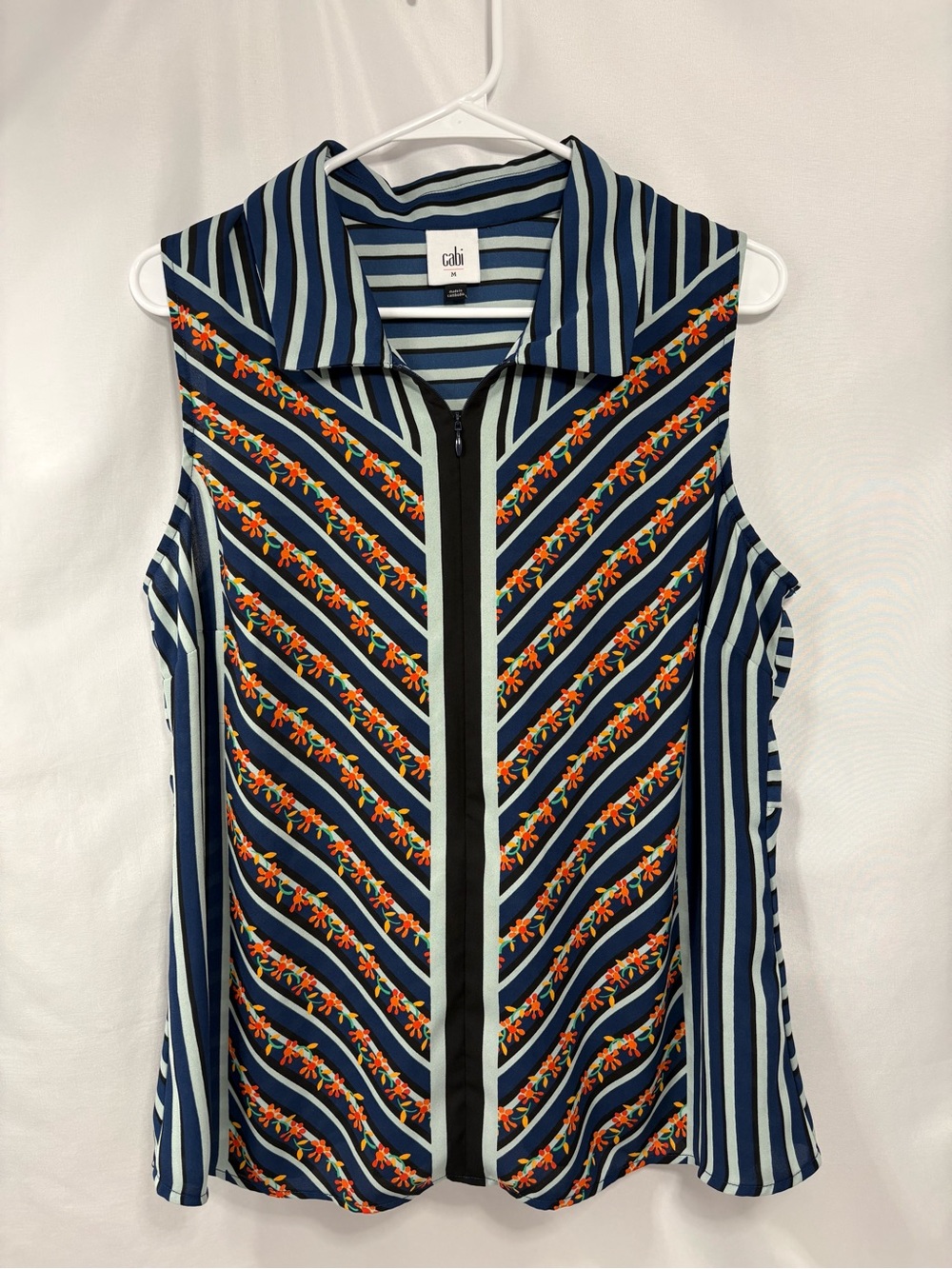 CAbi Navy and Light Blue Striped Floral-Trim Sleeveless Zip Top Size Medium